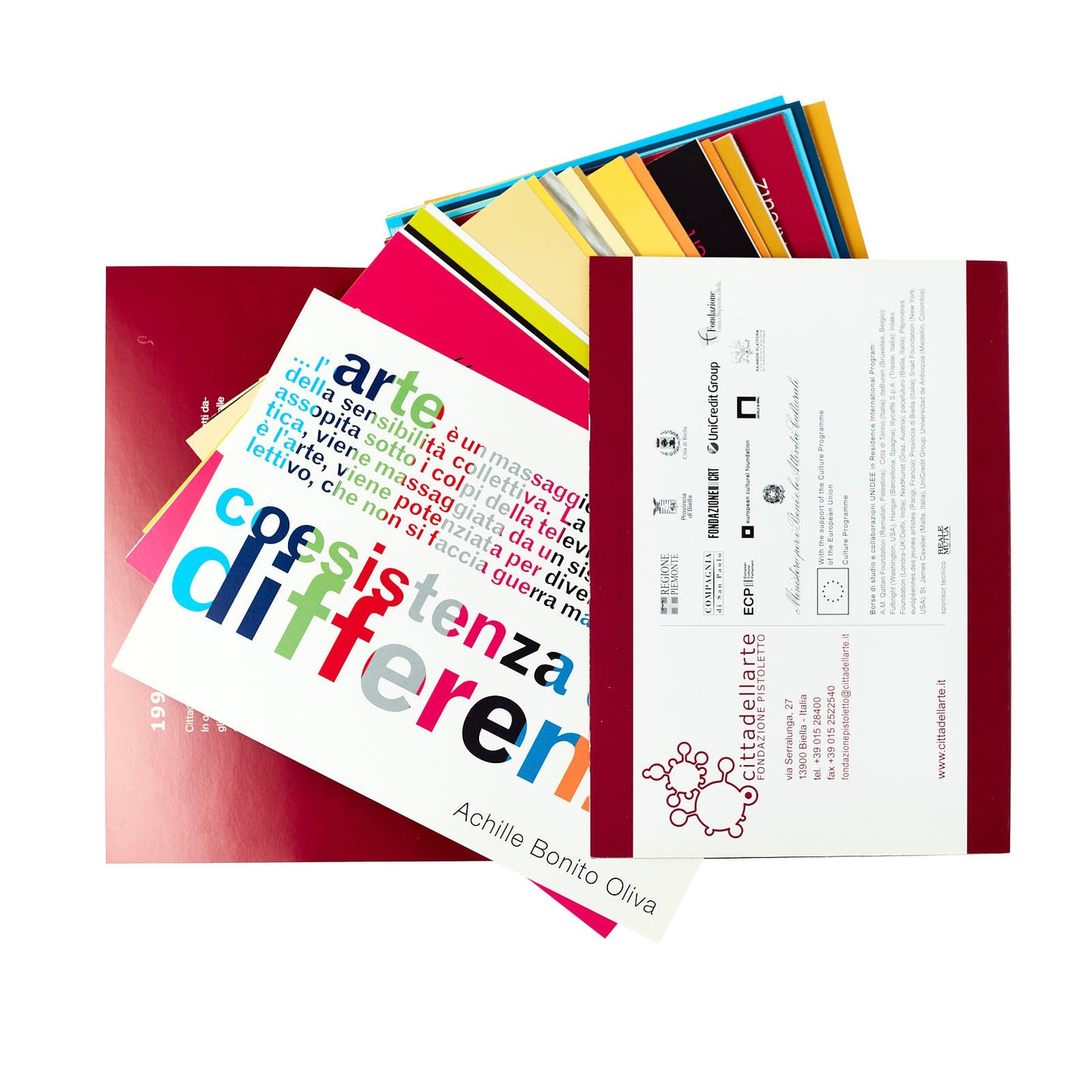 Dieci anni di arte per la trasformazione sociale responsabile / 10 years of art for responsable trasformation of society (set cartoline)